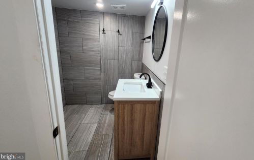 5421 Cedar Ave, Philadelphia PA 19143-1952 exterior