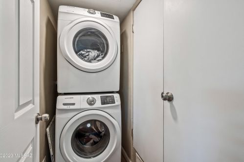 2421 Eastland St, Tucson AZ 85716-5723 exterior