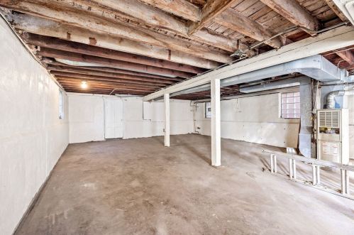 4449 Adams St, Chicago IL  60624-2528 exterior