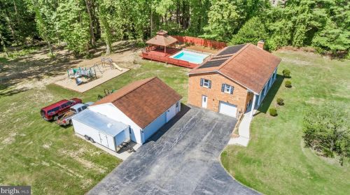 1070 Carson Dr, Huntingtown MD 20639-9507 exterior