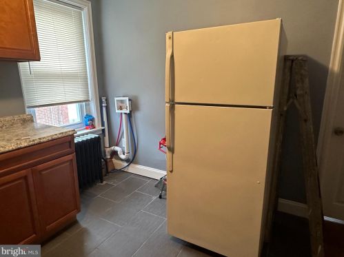 18 21 St, Chester PA 19013-4915 exterior