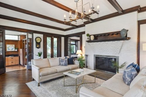 180 Christopher St, Montclair NJ 07042-4206 exterior