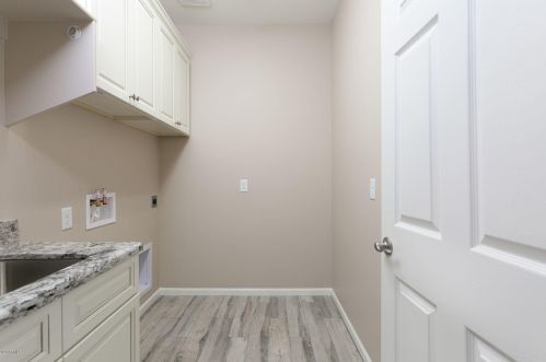 42510 10 Ave, Phoenix AZ 85086-0934 exterior