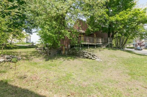 136 Plantation St, Worcester MA 01604-3062 exterior