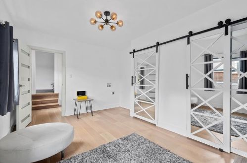 131 44th St, Pittsburgh PA  15201-3037 exterior