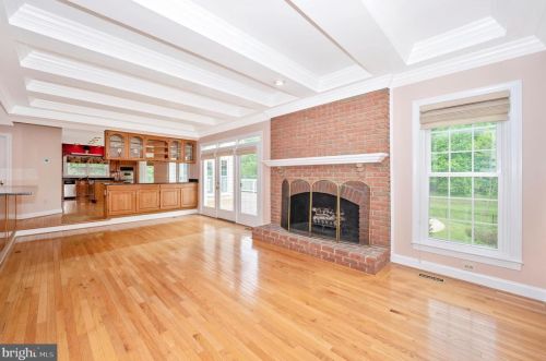 17531 Applewood Pl, Rockville MD 20855-1559 exterior