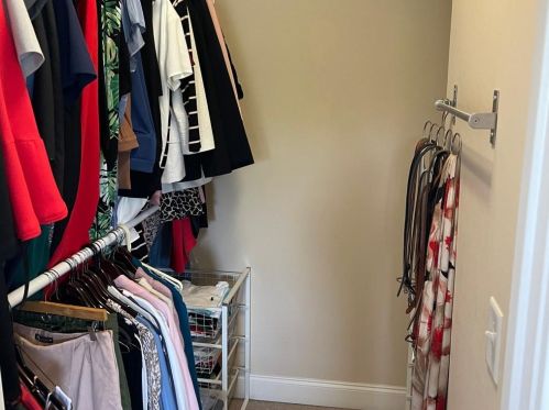 6436 Chariot St, Atlanta GA 30328-4298 exterior