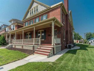 508 Carlisle St, Hanover, PA 17331-2161