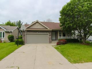 4624 70th Pl, Des Moines, IA 50322-8011