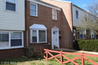 8214 Community Dr, Manassas VA  20109-3518 exterior