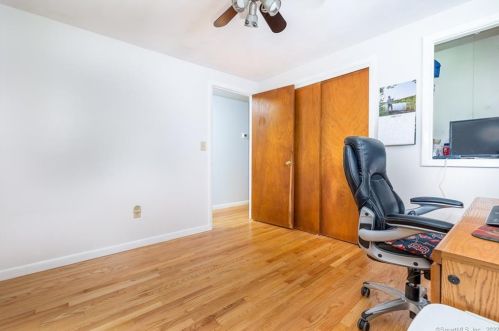 14 Loren Cir, Windsor CT 06095-1011 exterior