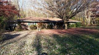 6818 Lime Kiln Rd, Slatington, PA 18080-3723