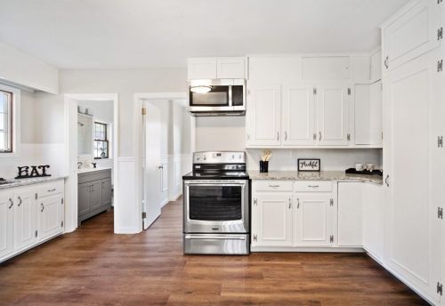 70 Nagle St, Springfield MA 01151-2133 exterior