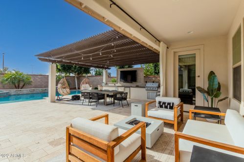 935 Kaibab Dr, Chandler AZ 85248 exterior