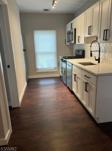 196 Spring St, Fredon, NJ 07860-2053