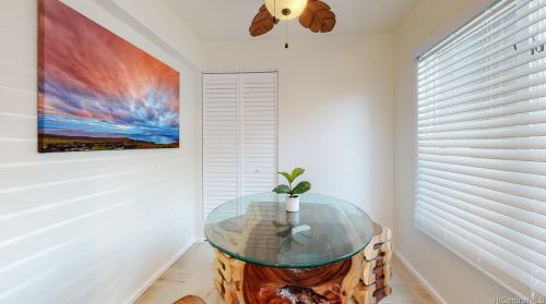 5005 Kalanianaole Hwy, Honolulu HI  96821-1505 exterior