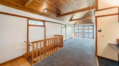 15404 Park Lake Rd, East Lansing MI 48823-3864 exterior