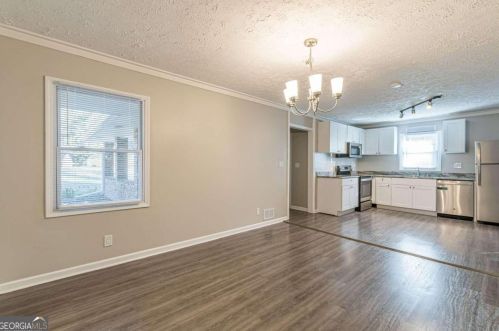 4335 Greenleaf Rd, Atlanta GA exterior