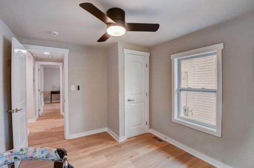 155 Hemphill School Rd, Atlanta GA  30331-1621 exterior