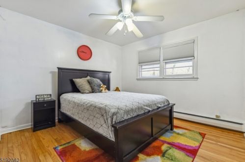 37 Conforti Ave, Town Center NJ  07052-2824 exterior