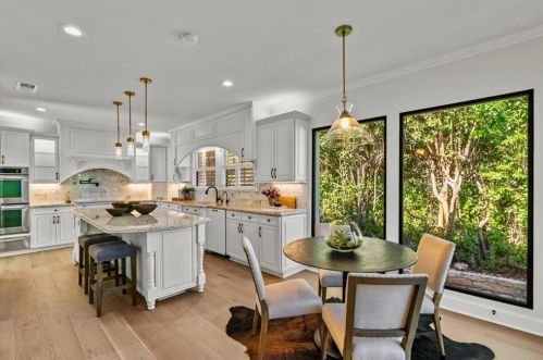 1027 Challenger, Austin TX 78734-4211 exterior