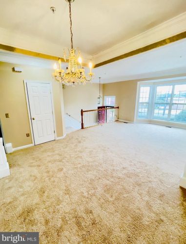 9 White Oak Vista Ct, Silver Spring, MD 20904-4200