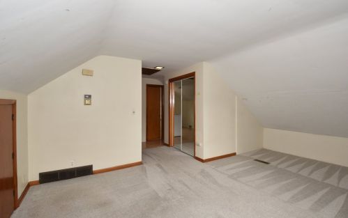 8330 Portland Ave, Milwaukee WI 53213-3018 exterior