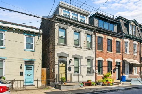 4815 Hatfield St, Pittsburgh, PA 15201-2724