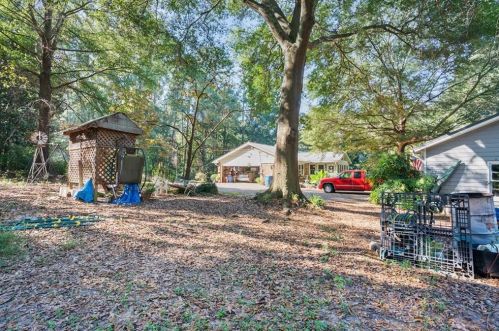 3325 Mcclure Bridge Rd, Duluth GA 30096-3224 exterior