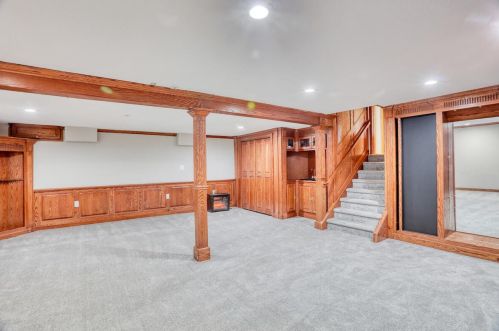 6808 Park Mnr Dr, Milwaukee WI 53224-4636 exterior