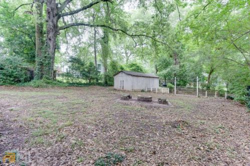 39 Branham St, Atlanta GA 30317-1228 exterior