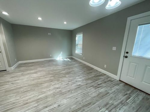 2620 Fannin Ave, Denison TX  75020-7622 exterior