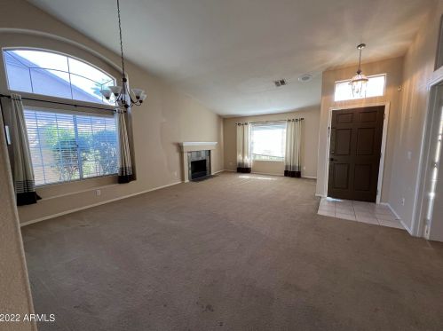 4820 Commonwealth Pl, Chandler AZ  85226-4862 exterior