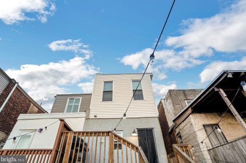 1233 49 St, Philadelphia PA 19143-4438 exterior