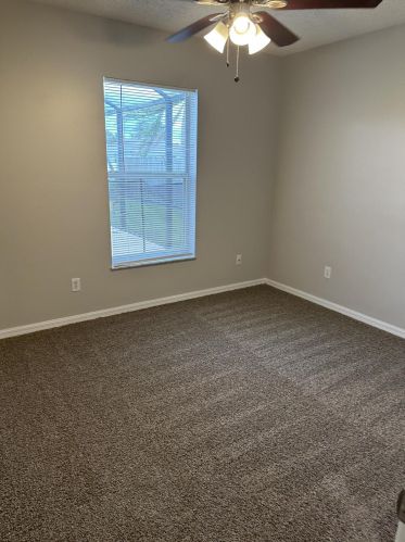 1058 Provincetown Ln, Fort Pierce FL 34953-2363 exterior