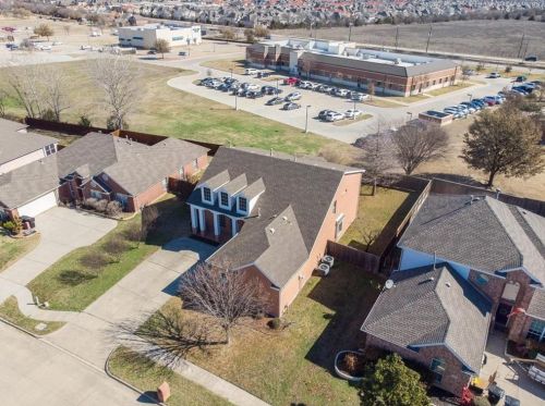 5210 Golfside Dr, Frisco TX 75035-8296 exterior