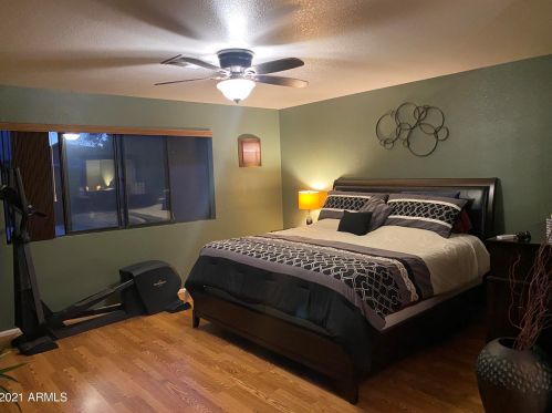 22814 30 Ave, Phoenix AZ 85017-3423 exterior