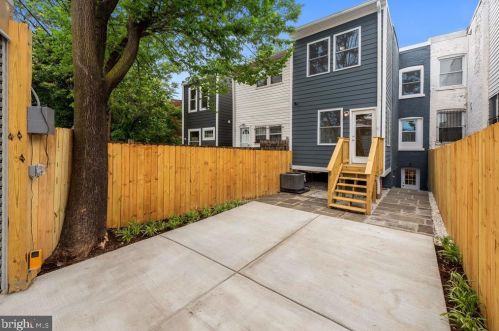 308 Rhode Island Ave, Washington DC  20001-1827 exterior