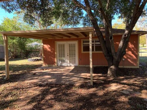 1200 Cliff Dr, Graham TX 76450-4105 exterior