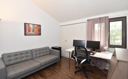 4888 19 St, Milwaukee WI 53209-5757 exterior