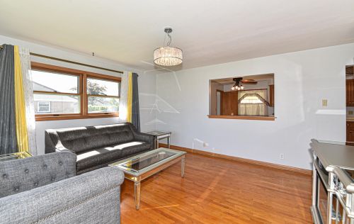 6319 Armour Ave, Milwaukee WI  53220-3911 exterior