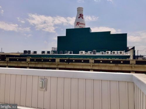 2040 Coral St, Philadelphia PA  19125-1510 exterior