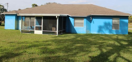 2109 Matanzas Ave, Fort Pierce FL 34946-5534 exterior