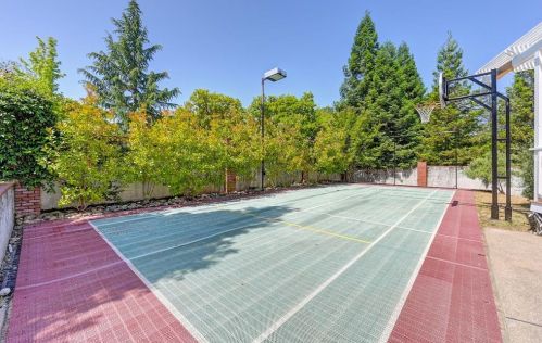 2327 Hartford Ct, Folsom CA 95762-5931 exterior