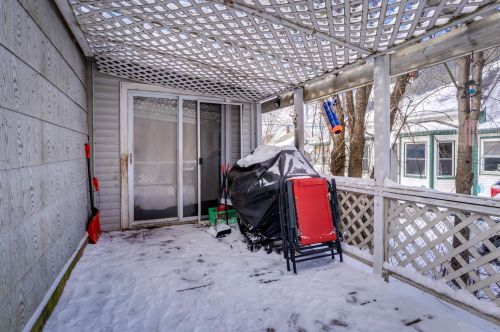 35 Village Rd, Concord NH  03304-4435 exterior