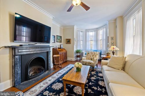 1016 Clinton St, Philadelphia PA 19107-6017 exterior