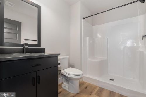 2054 Church Rd, Hummelstown PA exterior