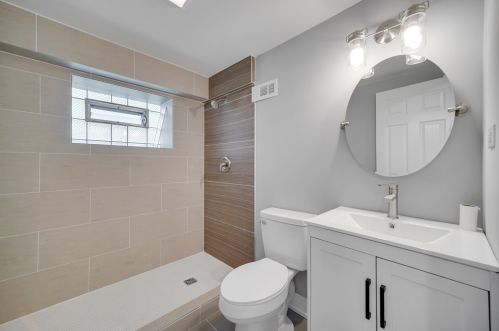 609 90th St, Chicago IL  60619-7523 exterior