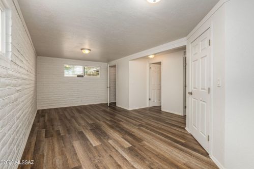 8189 20th St, Tucson AZ  85710-5960 exterior