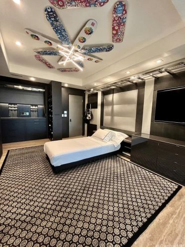 360 Puuikena Dr, Honolulu HI 96821-0025 exterior